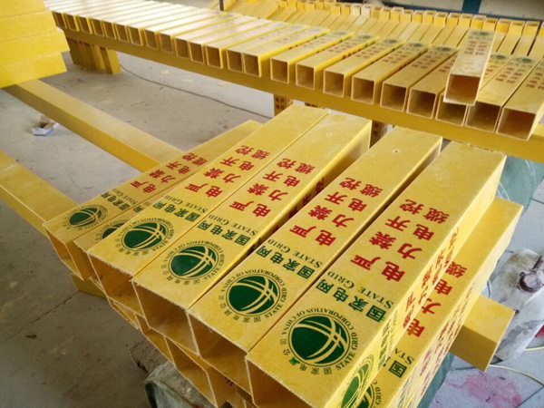 电力玻璃钢标志桩
