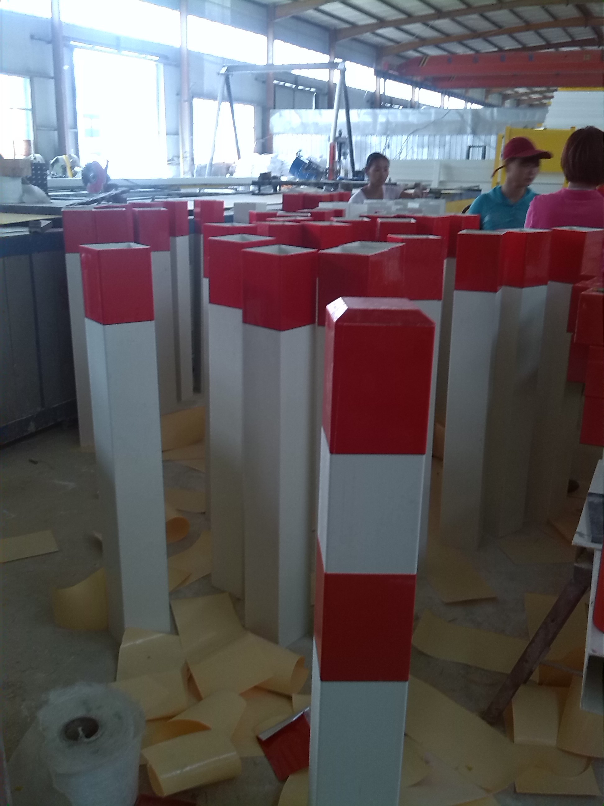 公路玻璃钢标志桩